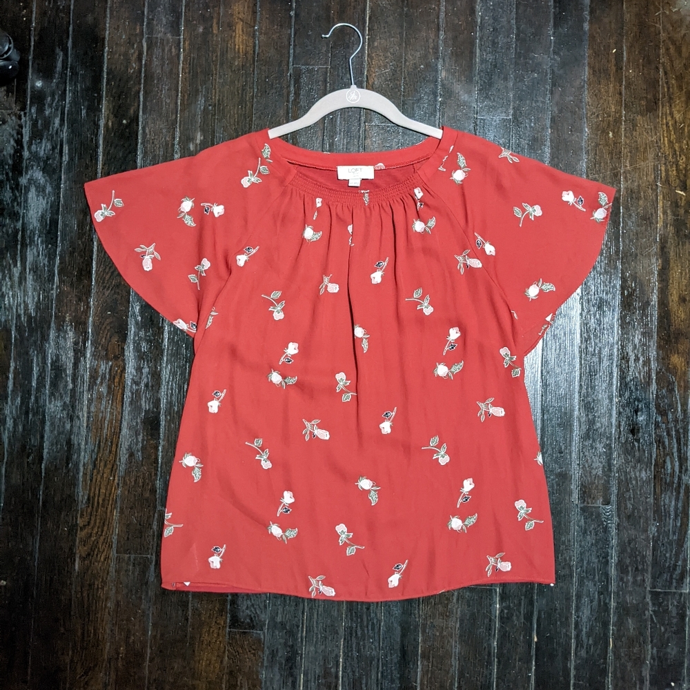 Loft Outlet Petite Red Floral Short Sleeve Blouse